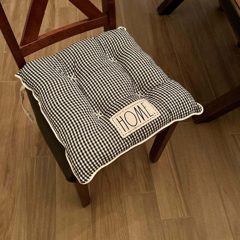 Rae Dunn Black and White Gingham Chair Cushions (4)